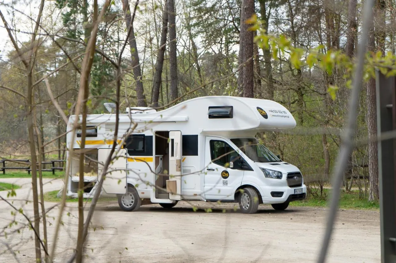 Chill Campers - Kronos 279M Warschau